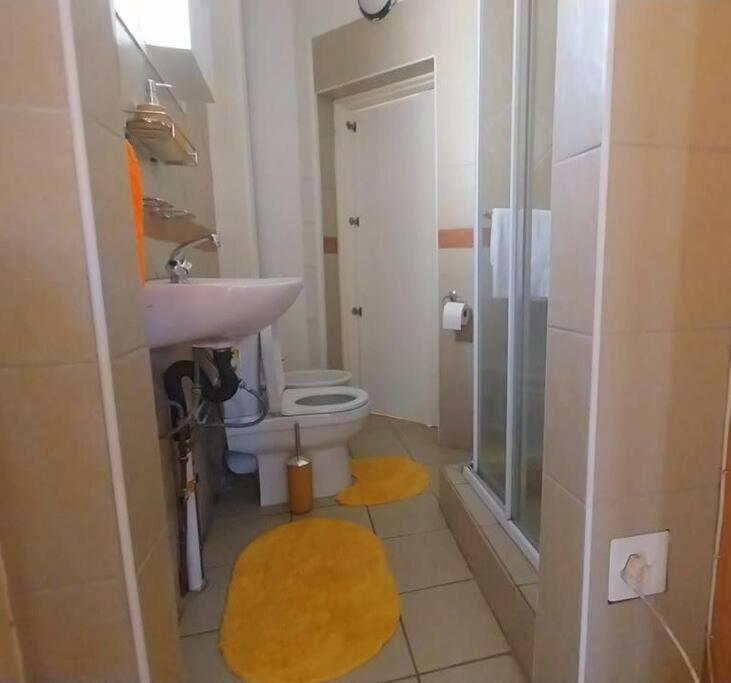Spacious 1 Bedroom, Self Catering Apartment In Glenwood, ダーバン エクステリア 写真